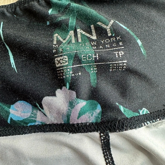 MNY,TNA, bundle leggings - Picture 2 of 4